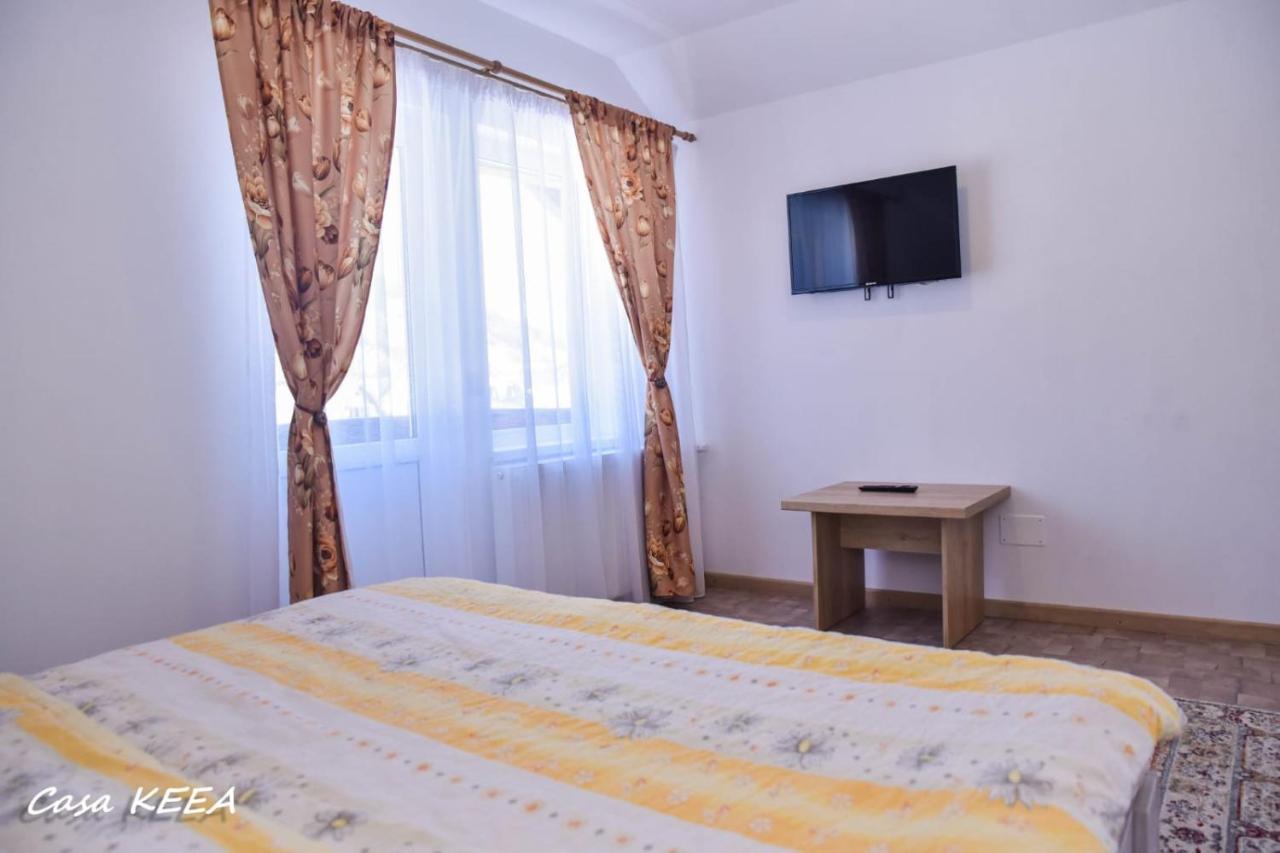 Отель Casa Keea Моечиу-де-Сус Экстерьер фото