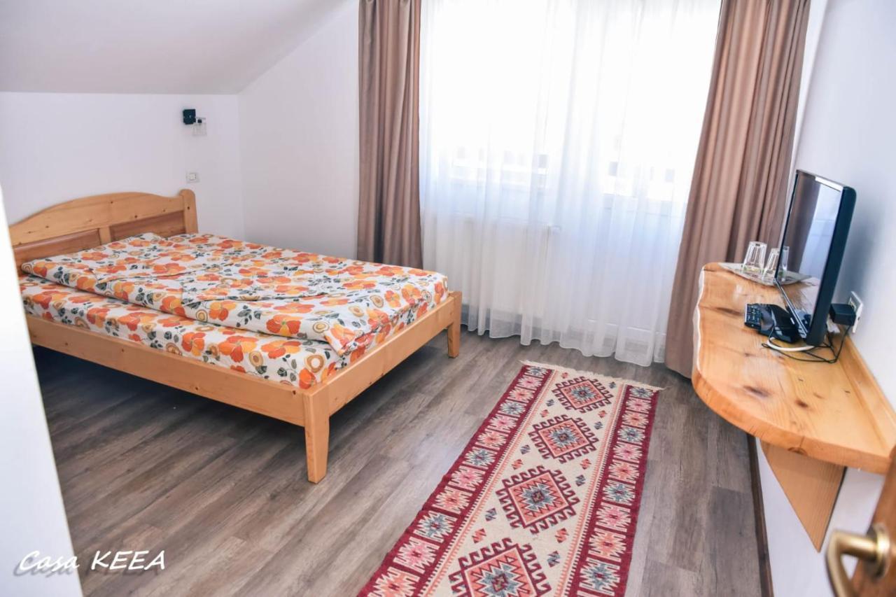 Отель Casa Keea Моечиу-де-Сус Экстерьер фото
