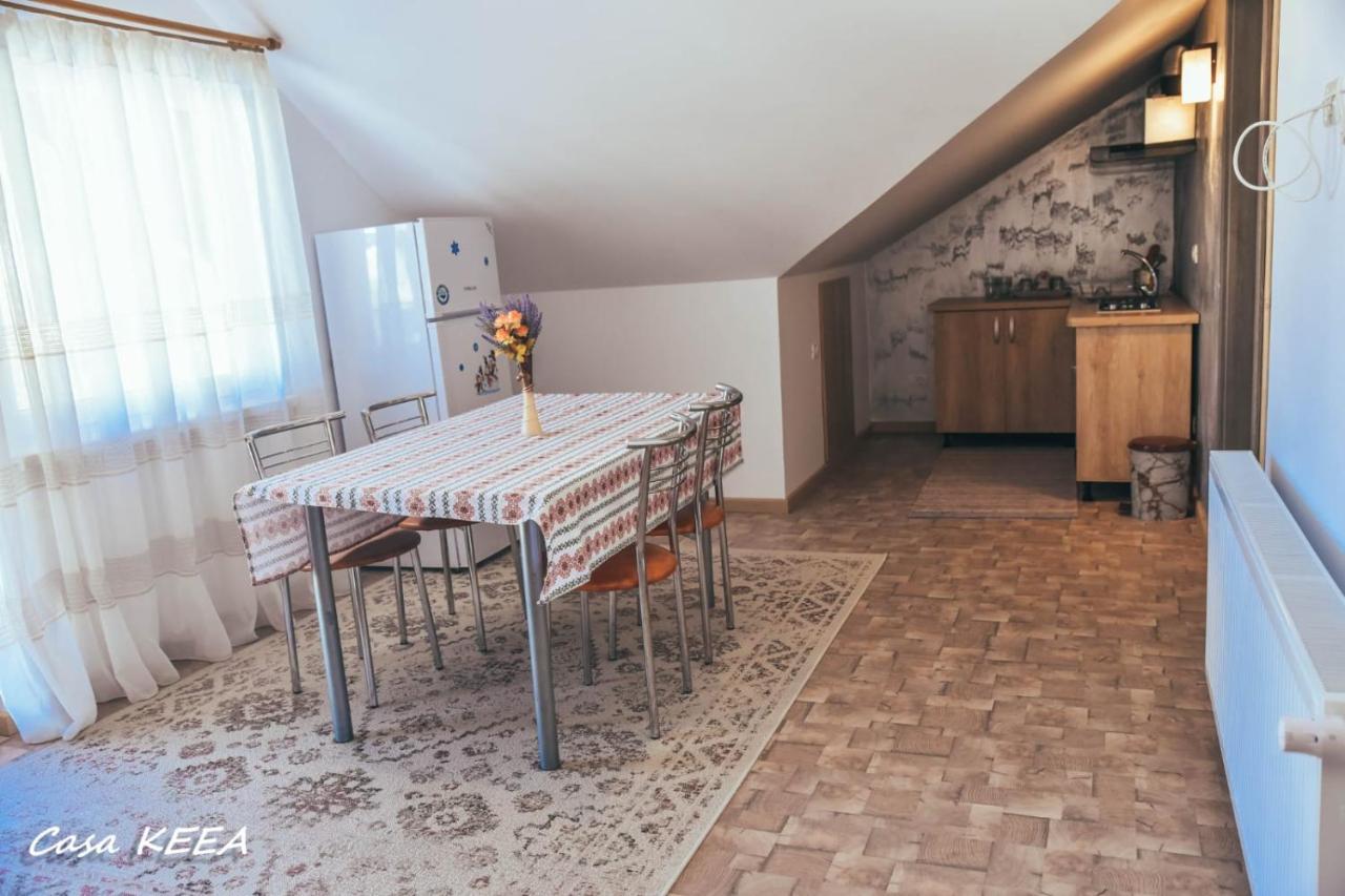Отель Casa Keea Моечиу-де-Сус Экстерьер фото